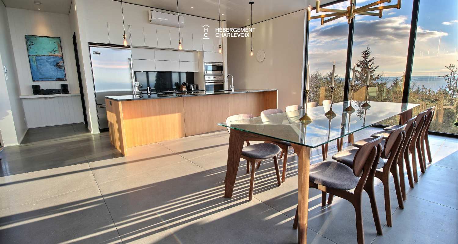 BLA-175 - Résidence à l'architecture élégante et contemporaine