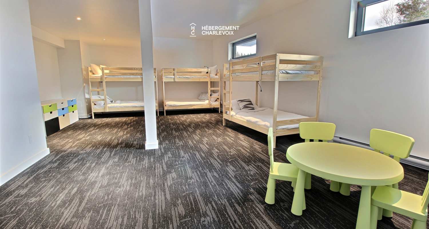 BLA-175 - Résidence à l'architecture élégante et contemporaine