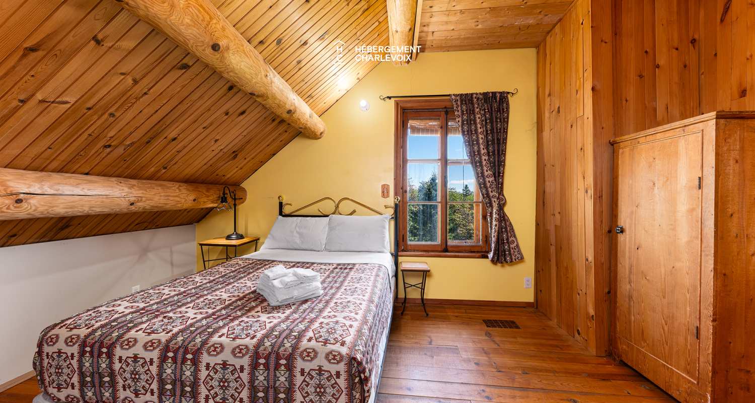 BLE-88 - All wood-dressed chalet! 