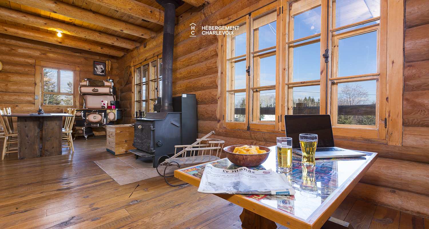 BLE-88 - Chalet tout de bois vêtu