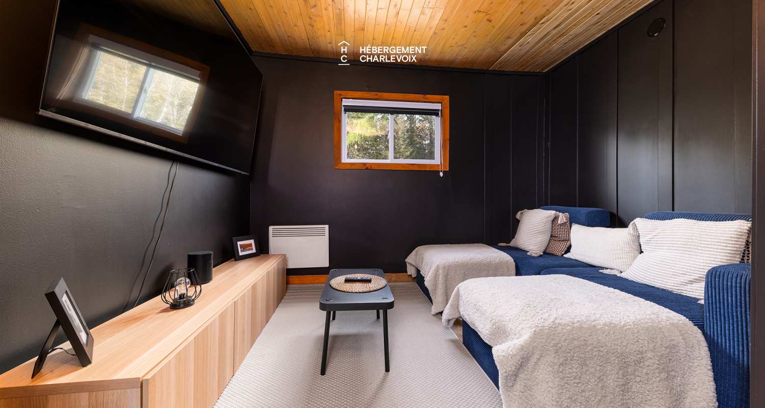 BLU-673 - NOUVEAU CHALET! Situé au pied du centre de ski, Mont Grand-Fonds!