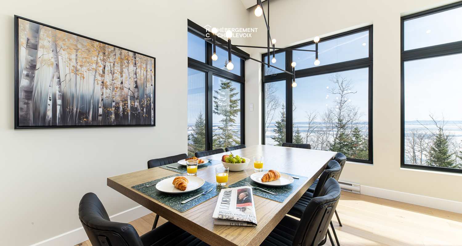 BOU-161 - NOUVEAU CHALET! Faites le plein d'énergie et de lumière naturelle