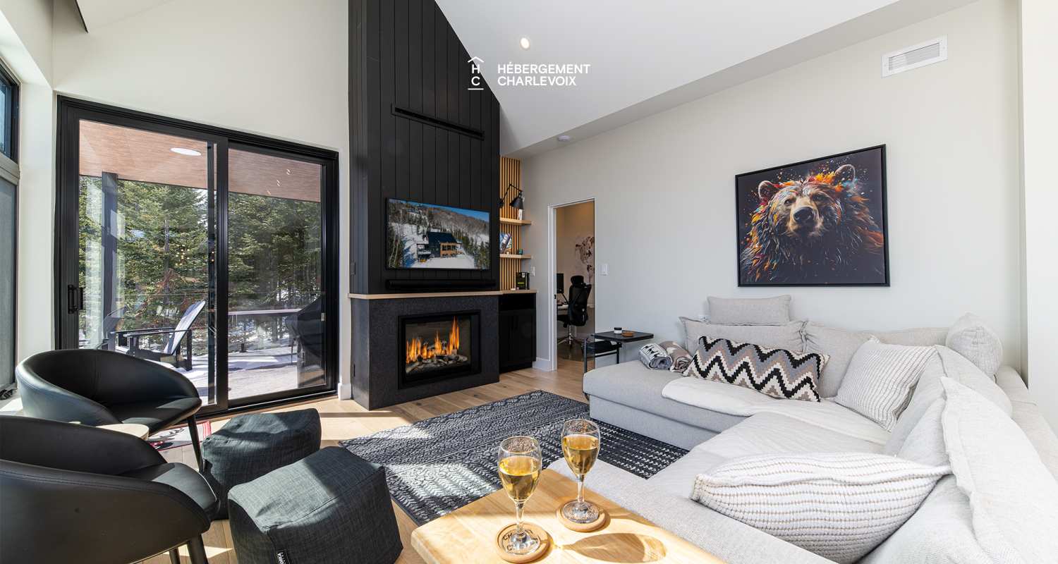 BOU-161 - NOUVEAU CHALET! Faites le plein d'énergie et de lumière naturelle