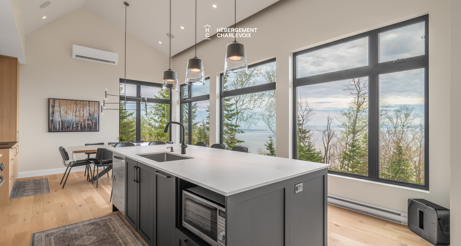 BOU-161 - Fill up with energy and natural light