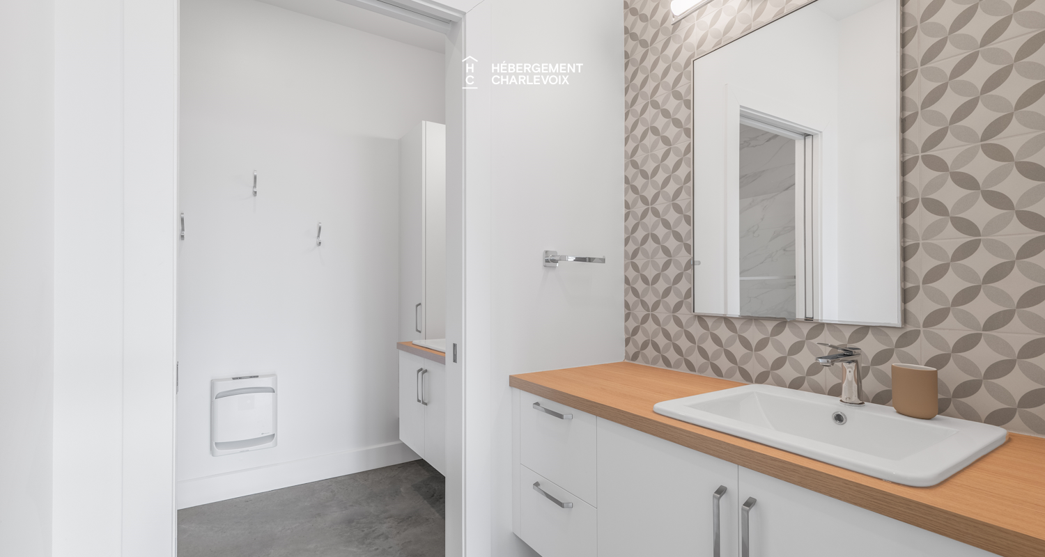 BOU-161 - Fill up with energy and natural light