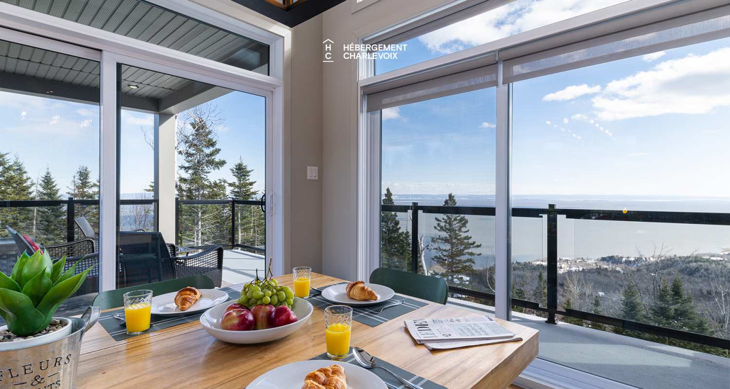 BRI-43 - A panoramic view on the river and the mountains