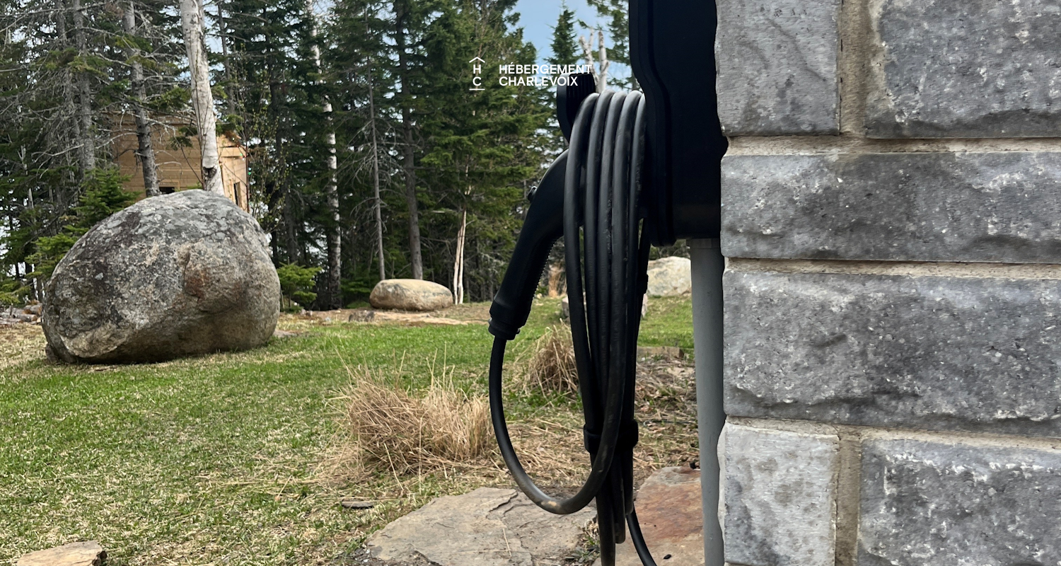 BRI-43 - A panoramic view on the river and the mountains