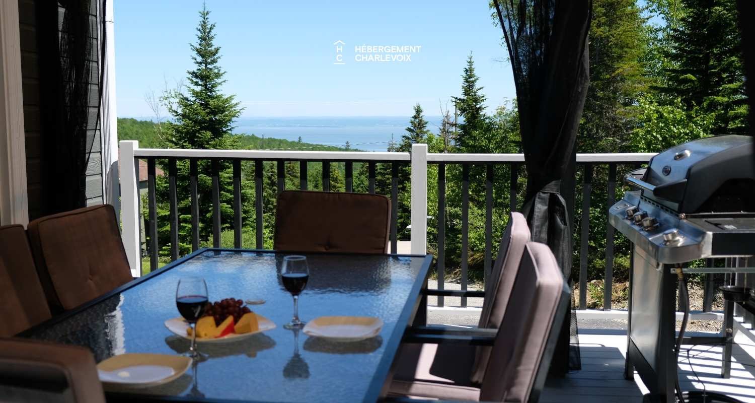 BEL-38 - Une résidence chaleureuse avec vue