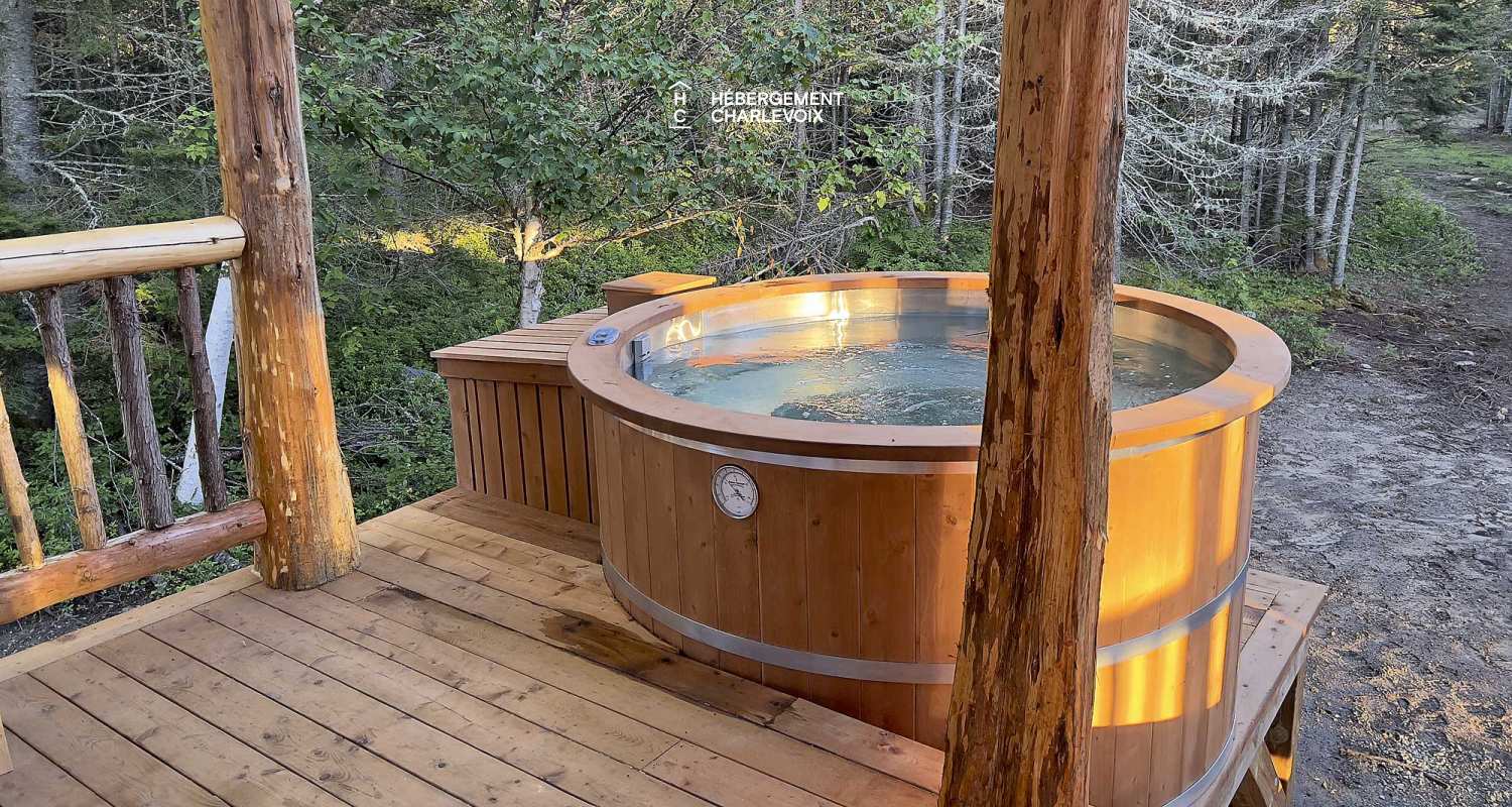 CAB-85 - Expérience inoubliable en plein coeur de la forêt!