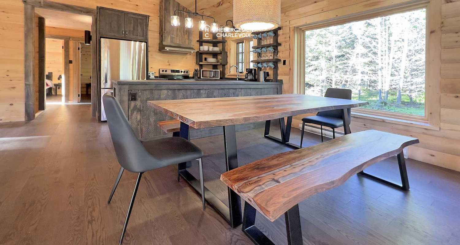 CAB-85 - Expérience inoubliable en plein coeur de la forêt!