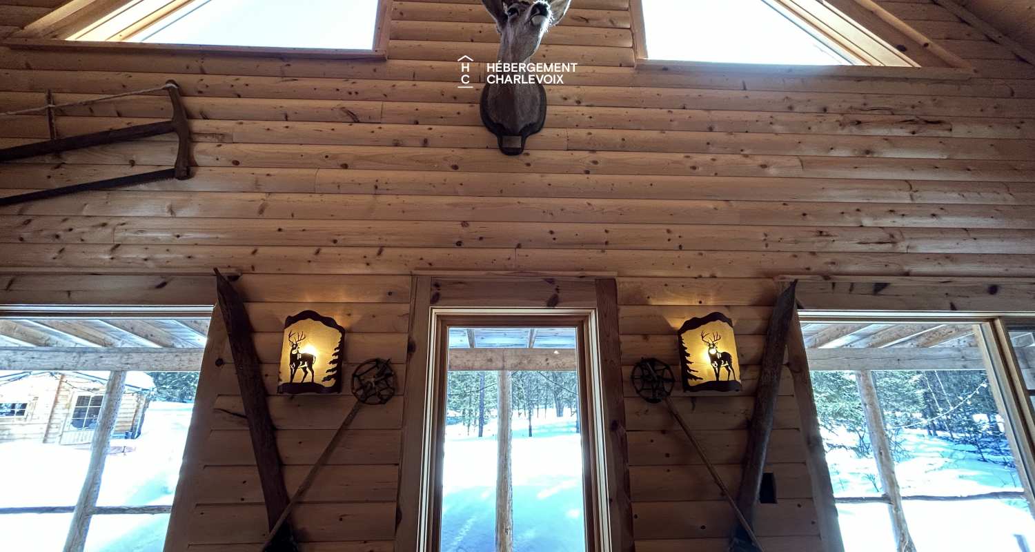 CAB-10 - LOCATED 500 M FROM THE MONT GRAND-FONDS SKI RESORT