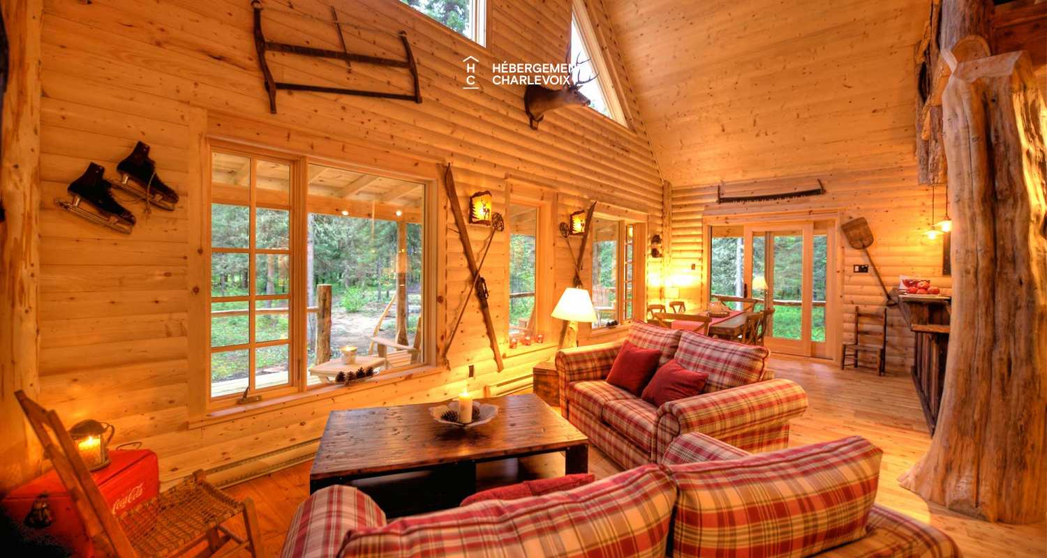 CAB-10 - LOCATED 500 M FROM THE MONT GRAND-FONDS SKI RESORT