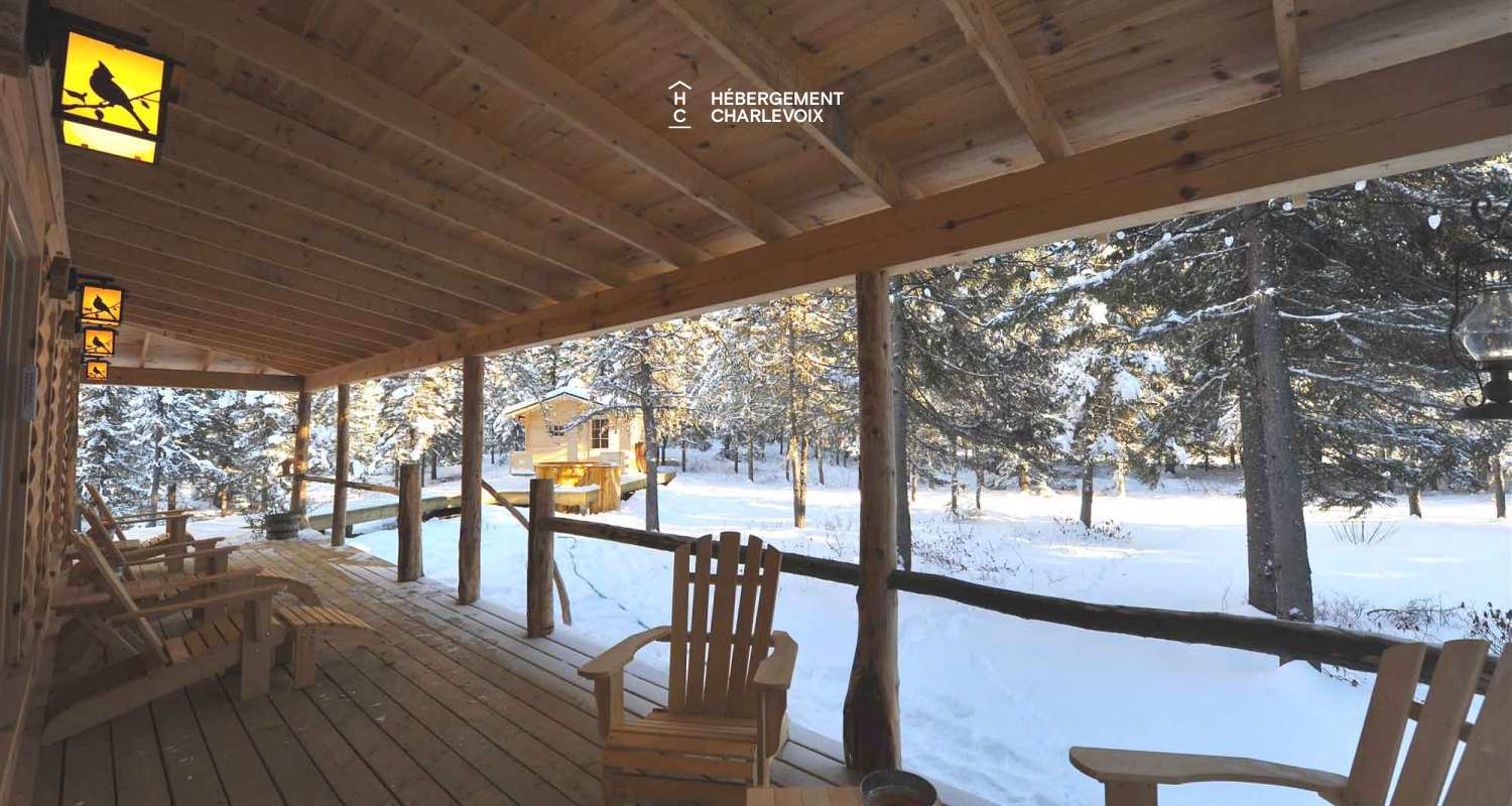 CAB-10 - LOCATED 500 M FROM THE MONT GRAND-FONDS SKI RESORT