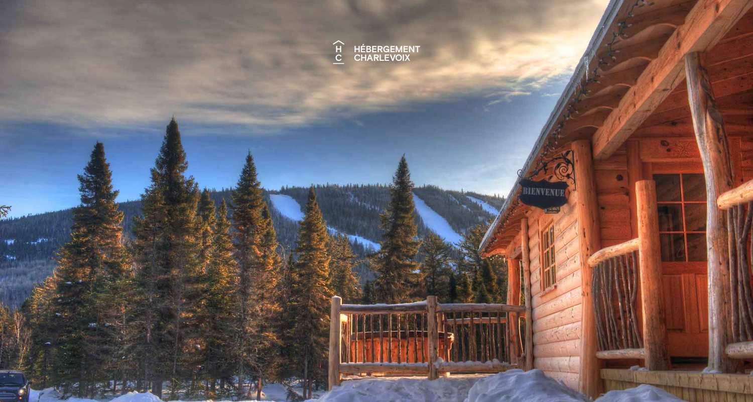 CAB-20 - Très grand chalet en demi-bois rond au coeur de la forêt canadienne.