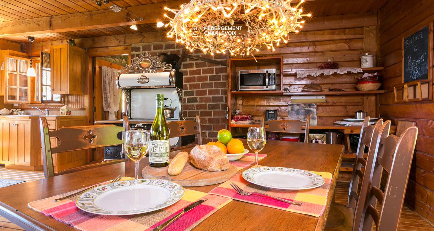 CAM-216 - Superbe chalet estival en vieilles pierres