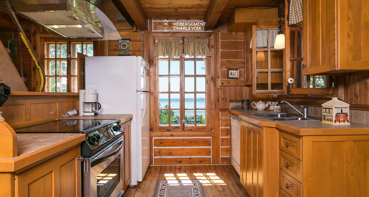 CAM-216 - Superbe chalet estival en vieilles pierres