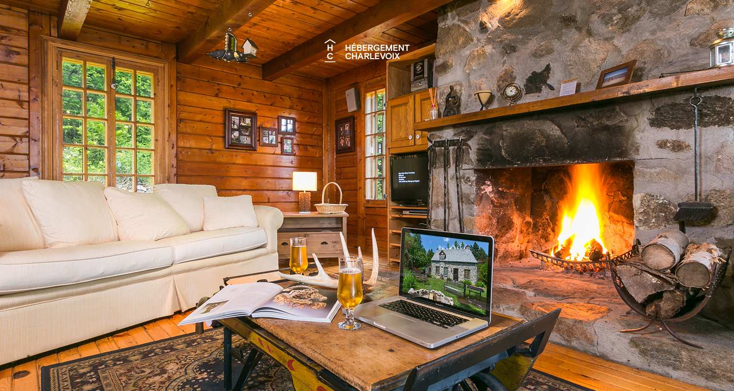 CAM-216 - Superbe chalet estival en vieilles pierres