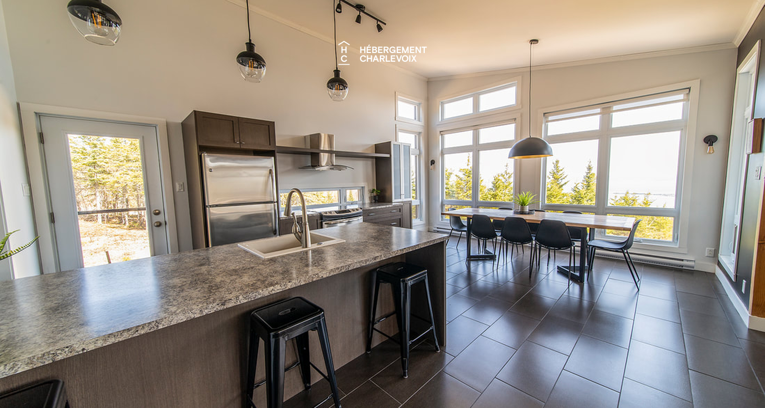 CDS-410 - Splendid terrace flirting with the mountain