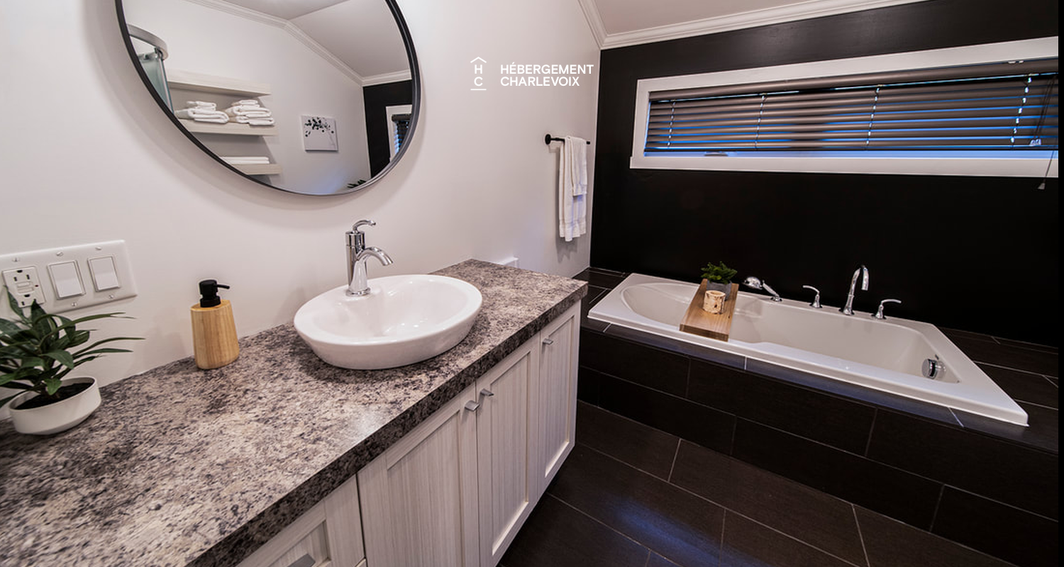 CDS-410 - Splendid terrace flirting with the mountain