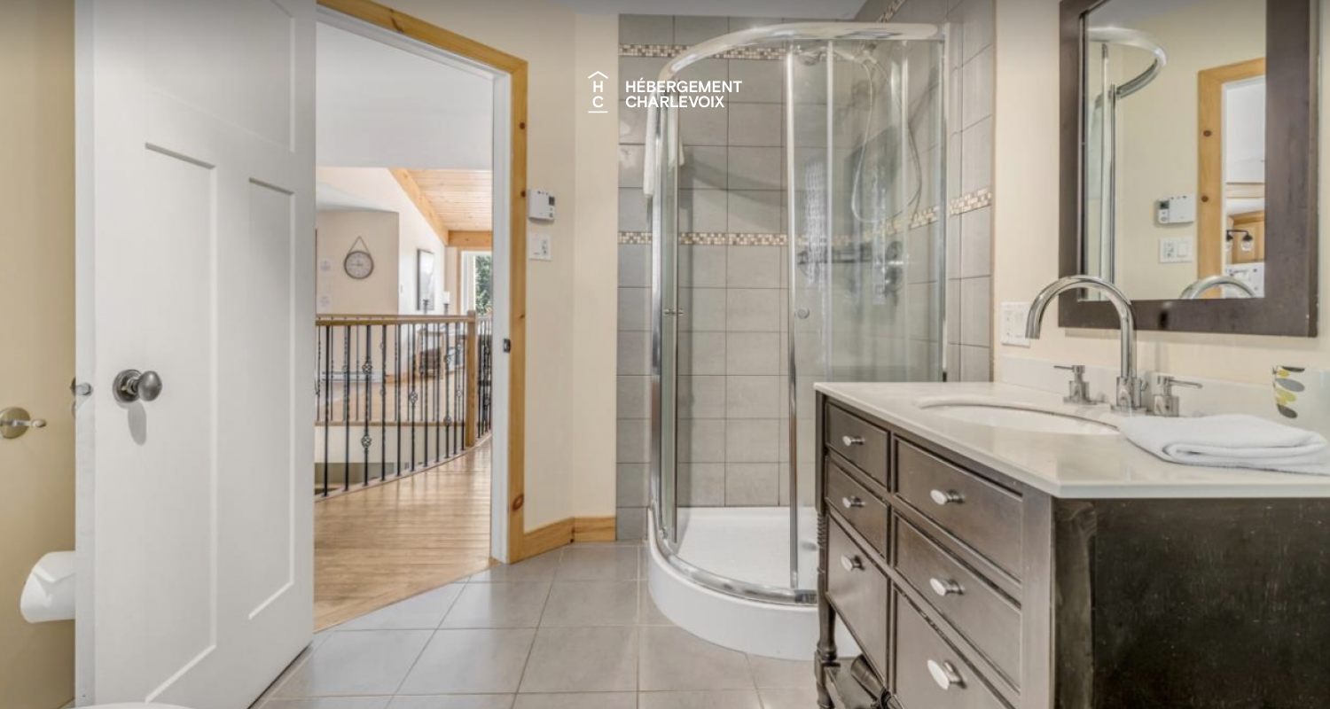 CHA-231 - Une résidence à l'apparence apaisante