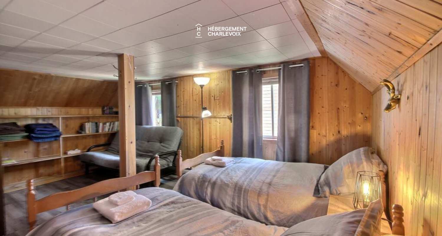 CHIC-1066 - Près du Massif et de la plage de Petite-Rivière St-François