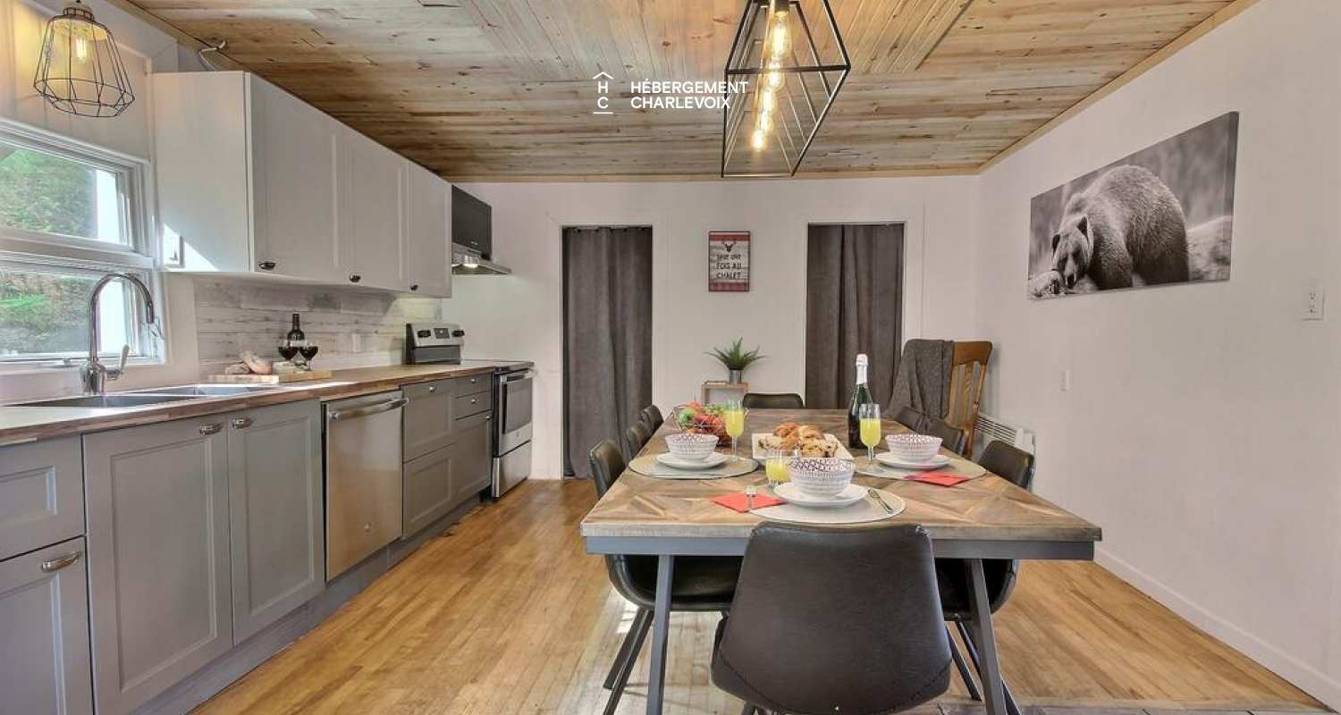 CHIC-1066 - Près du Massif et de la plage de Petite-Rivière St-François