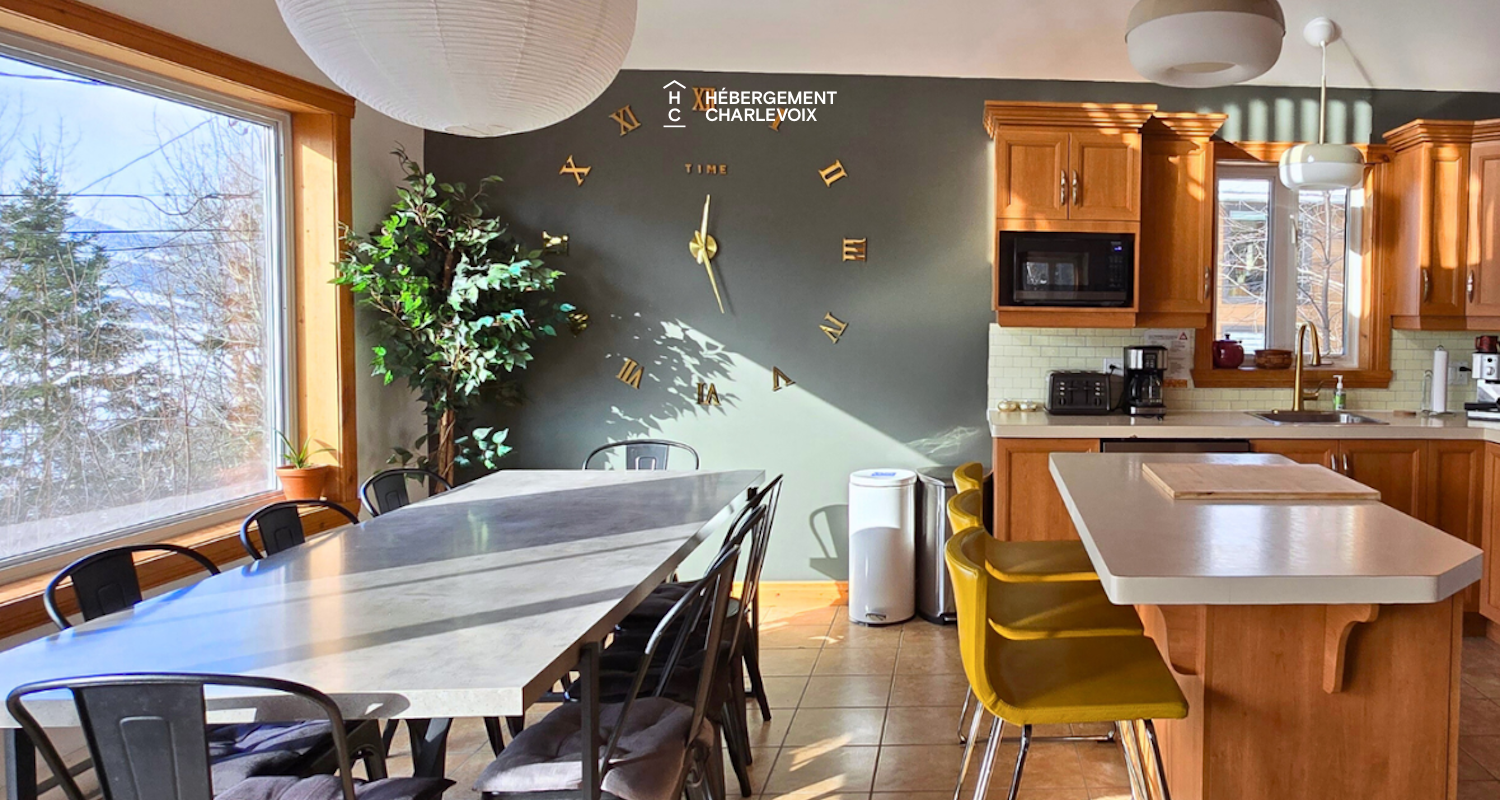 MONT-37 - À proximité du centre-ville de Baie-Saint-Paul