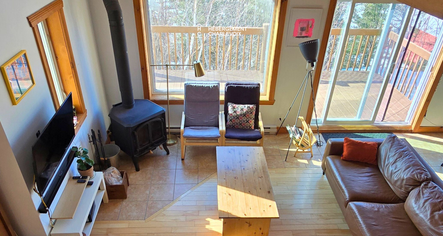 MONT-37 - À proximité du centre-ville de Baie-Saint-Paul