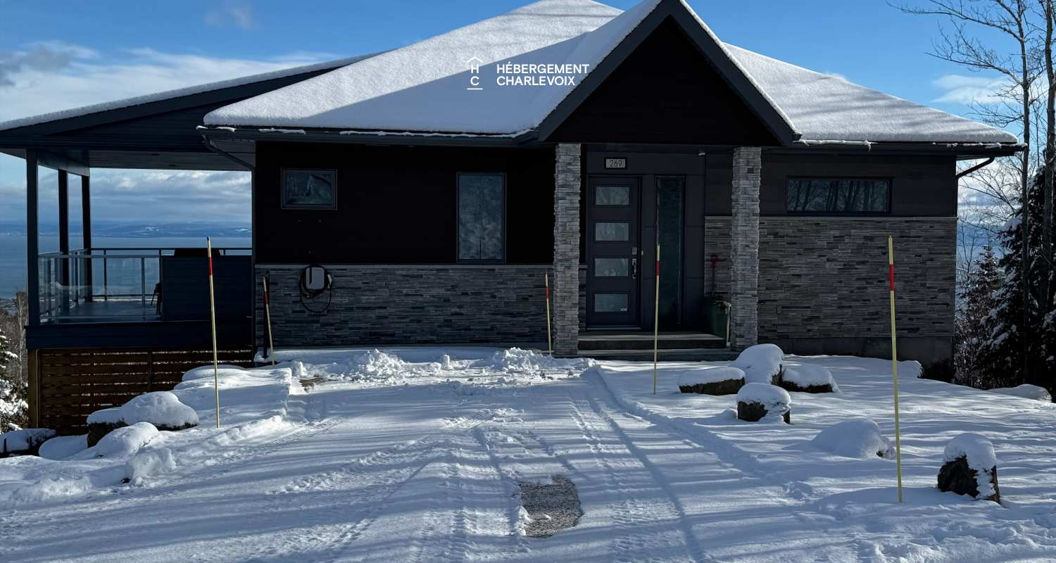 CHM-269 - L'une des plus belles villas dans Charlevoix