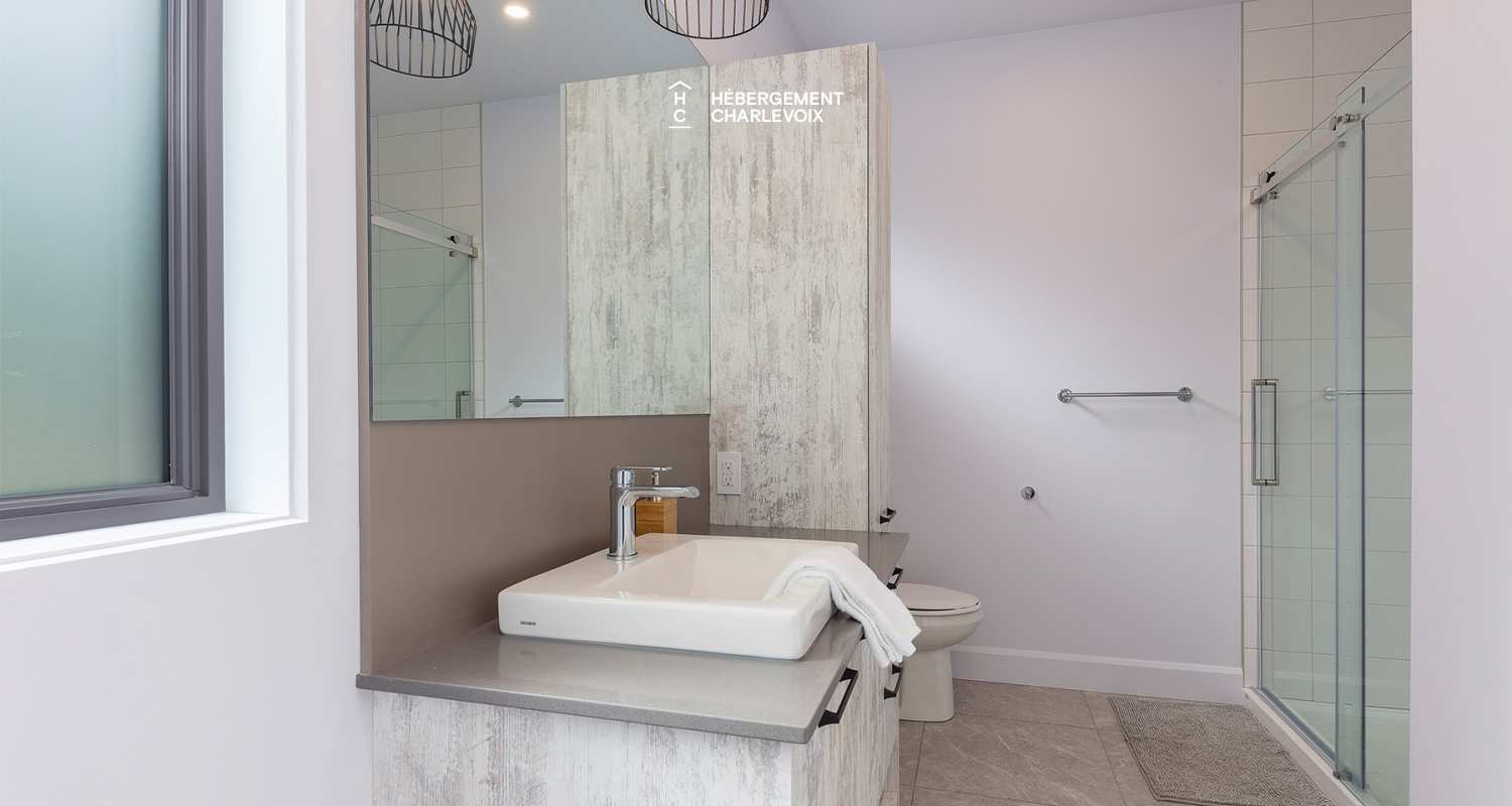 CHM-269 - L'une des plus belles villas dans Charlevoix