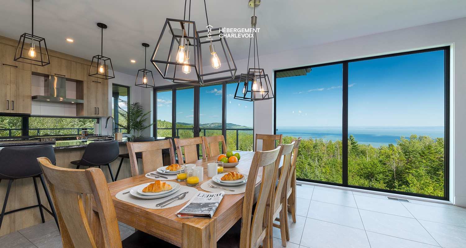 CHM-269 - L'une des plus belles villas dans Charlevoix