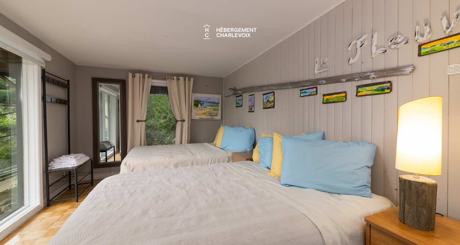 CHU-35 - A charming little waterfall to go with the spa