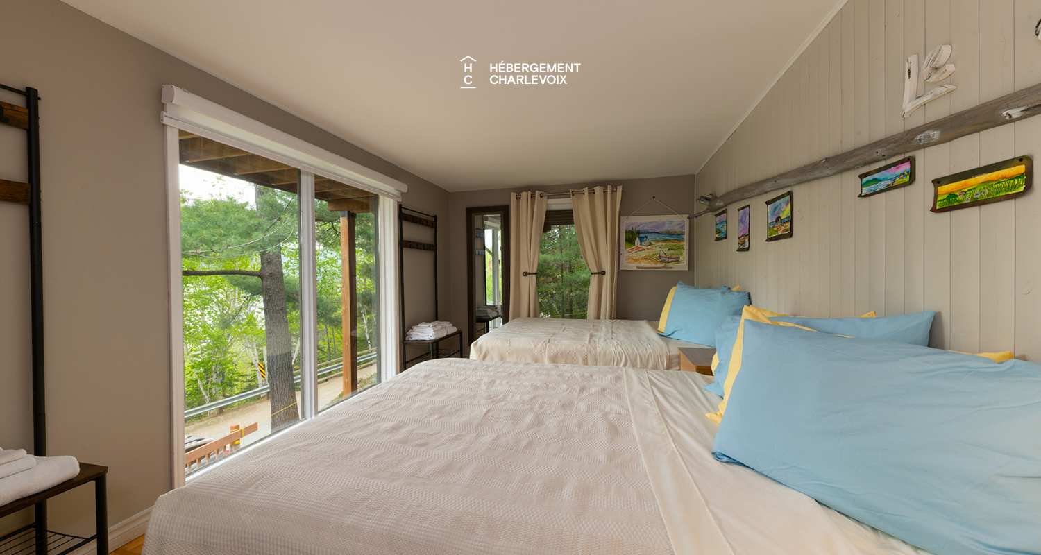 CHU-35 - A charming little waterfall to go with the spa