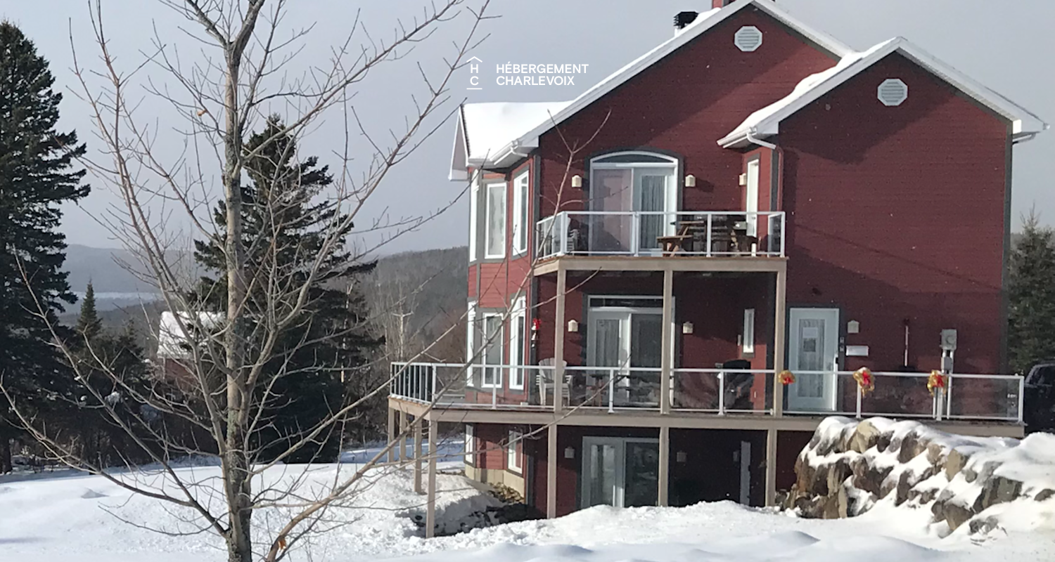 CIN-57-1 - Grand chalet avec 2 unités confortables avec vue sur le fleuve!