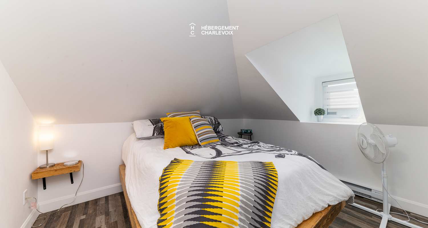 COU-1181 - In harmony with the St-Lawrence River!