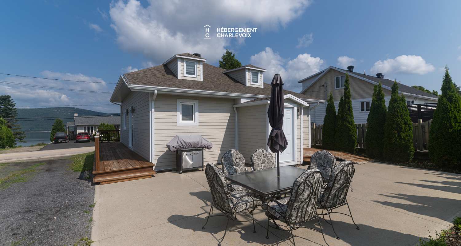 COU-1181 - In harmony with the St-Lawrence River!