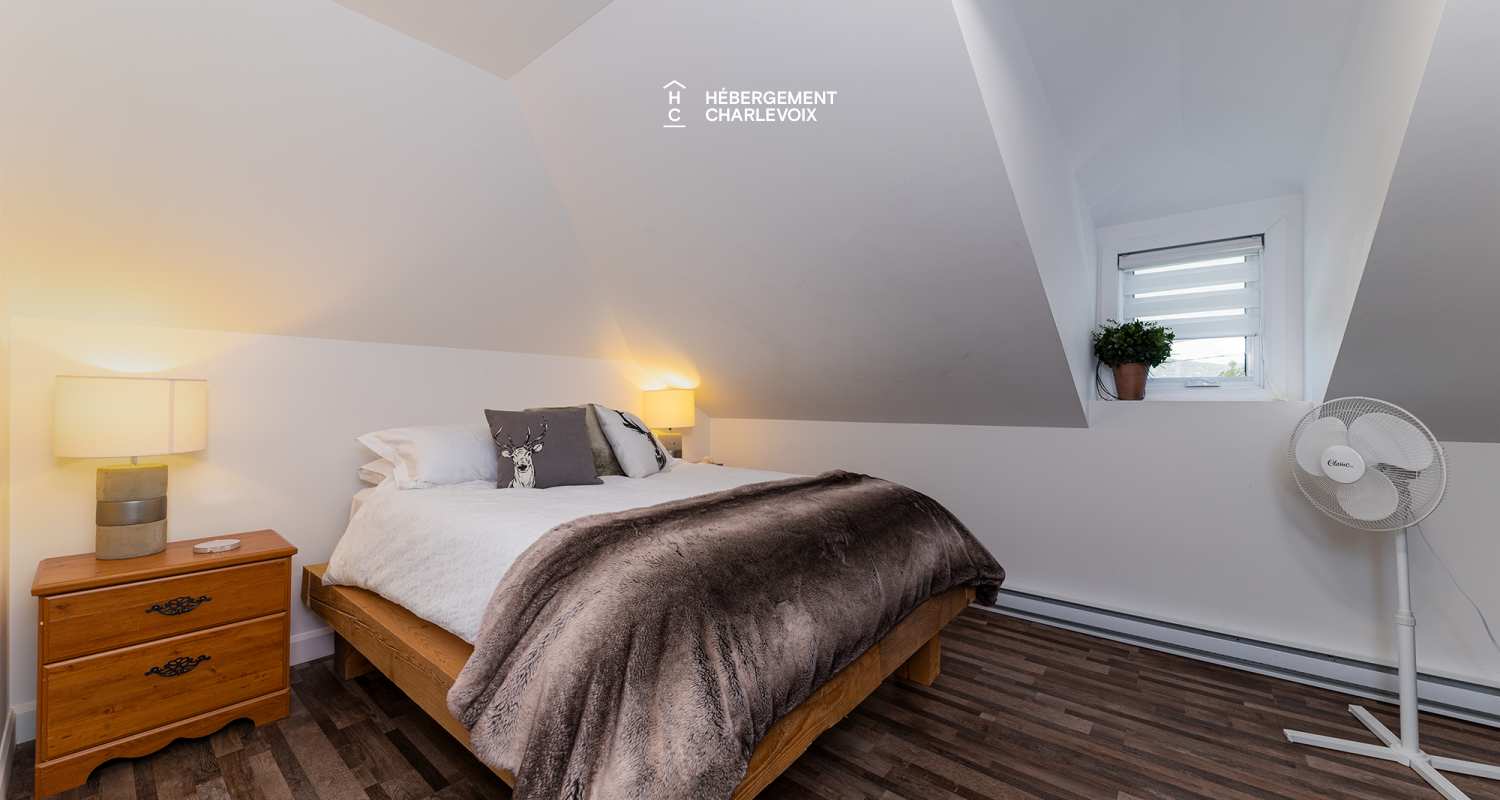 COU-1181 - In harmony with the St-Lawrence River!