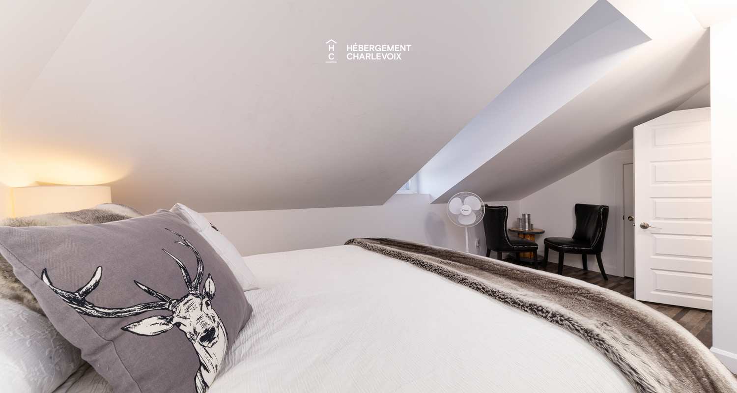 COU-1181 - In harmony with the St-Lawrence River!