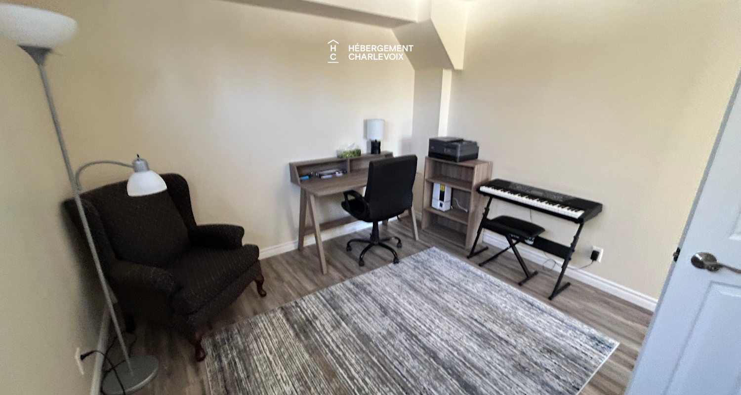 CSQ-65 - Quiet and Relaxing place with covered terrace