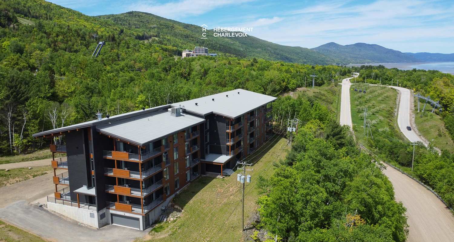 Cache 2 chambres-2 lits Queen, 2 lits simples superposés, 1 divan-lit - 1 à 8 personnes - Idéal pour l'hiver tout comme l'été