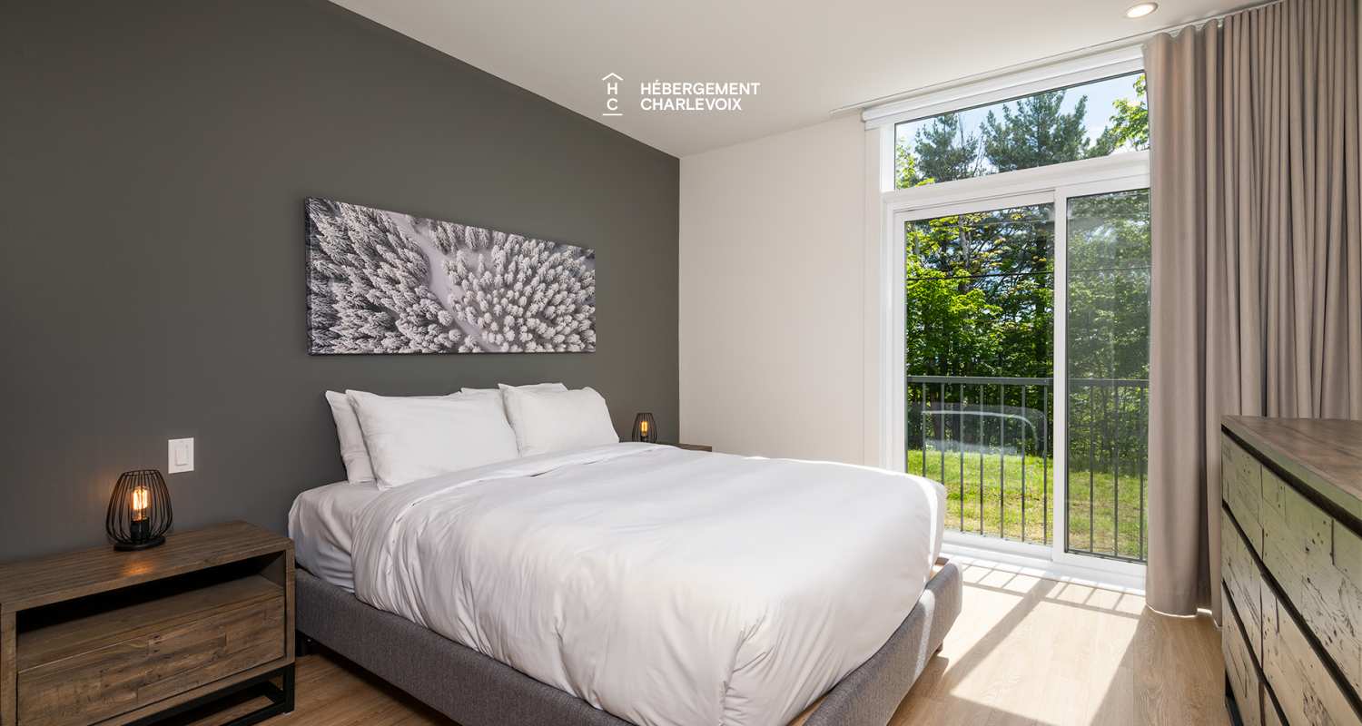 Cache 1 chambre, 1 lit Queen, 1 divan-lit, Rez-de-chaussée - At less than 200 meters