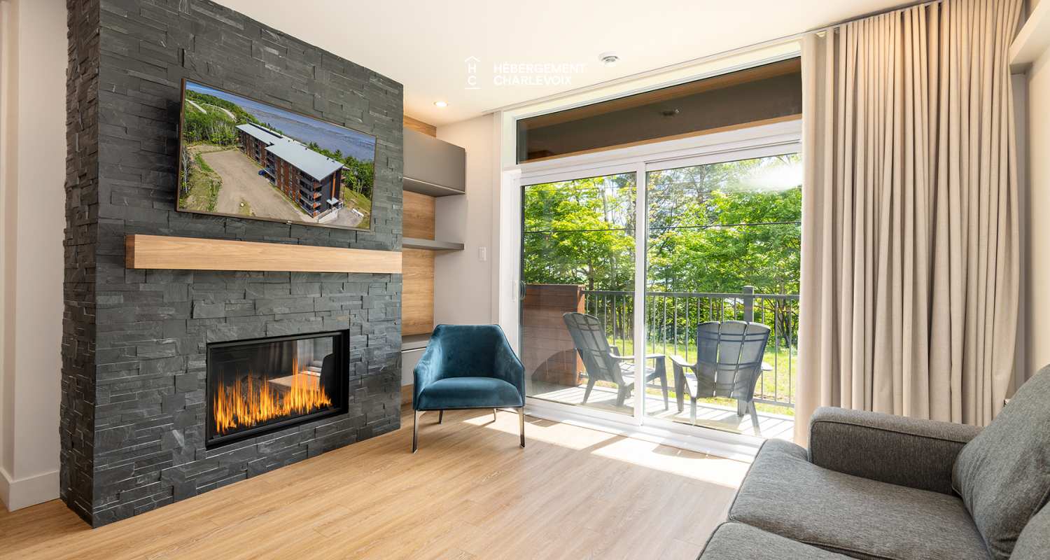 Cache 1 chambre, 1 lit Queen, 1 divan-lit, Rez-de-chaussée - At less than 200 meters