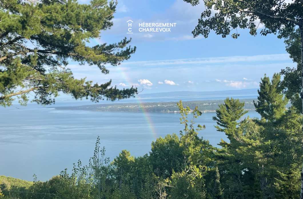 DAM-330 - Vue époustouflante sur le fleuve St-Laurent.