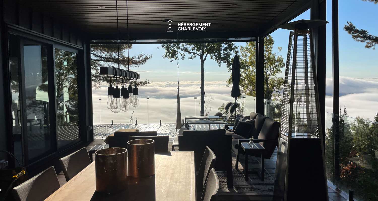 DAM-330 - Breathtaking view of the St. Lawrence River.