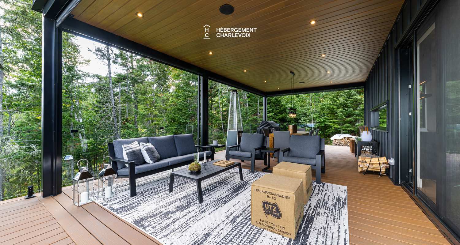 DAM-330 - Breathtaking view of the St. Lawrence River.