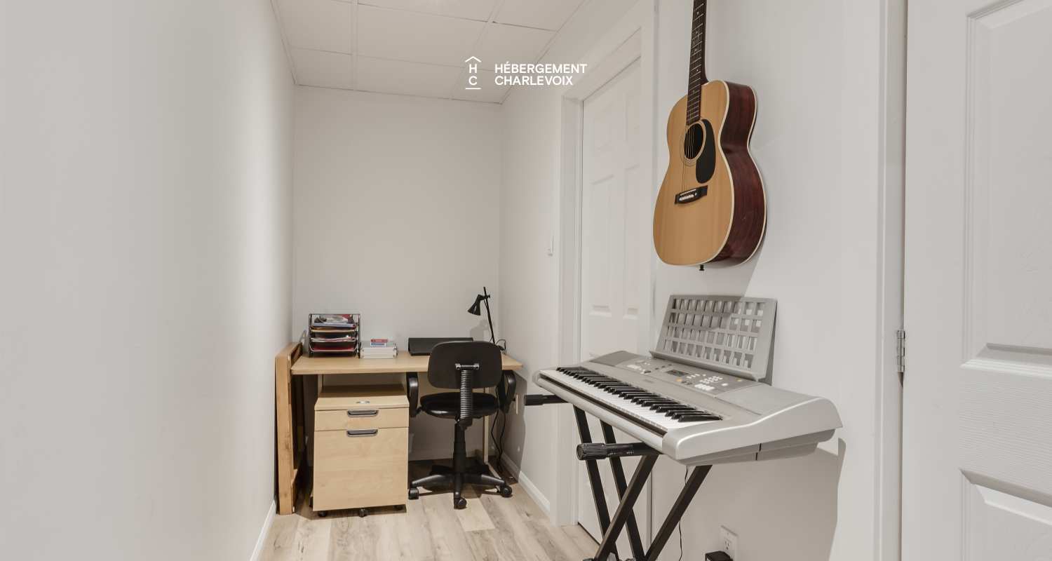 DET-6 - Relaxation and the river