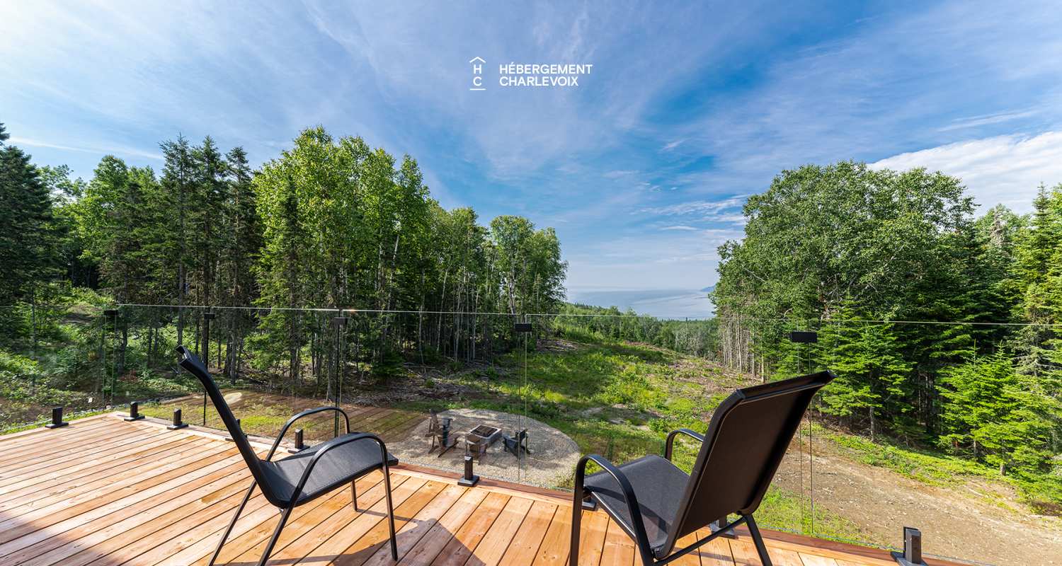 DOM-7 - En pleine nature avec vue époustouflante sur le fleuve