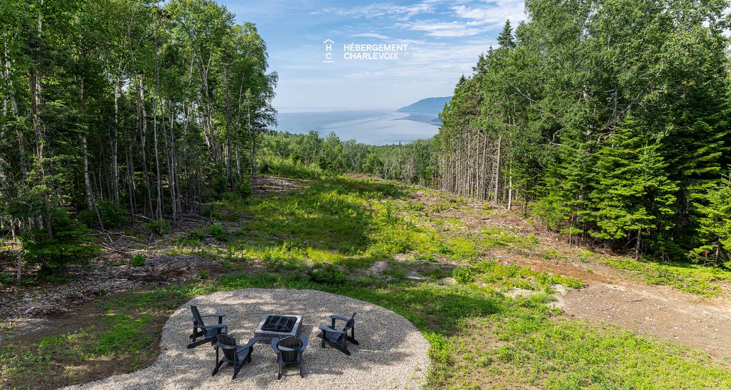 DOM-7 - En pleine nature avec vue époustouflante sur le fleuve