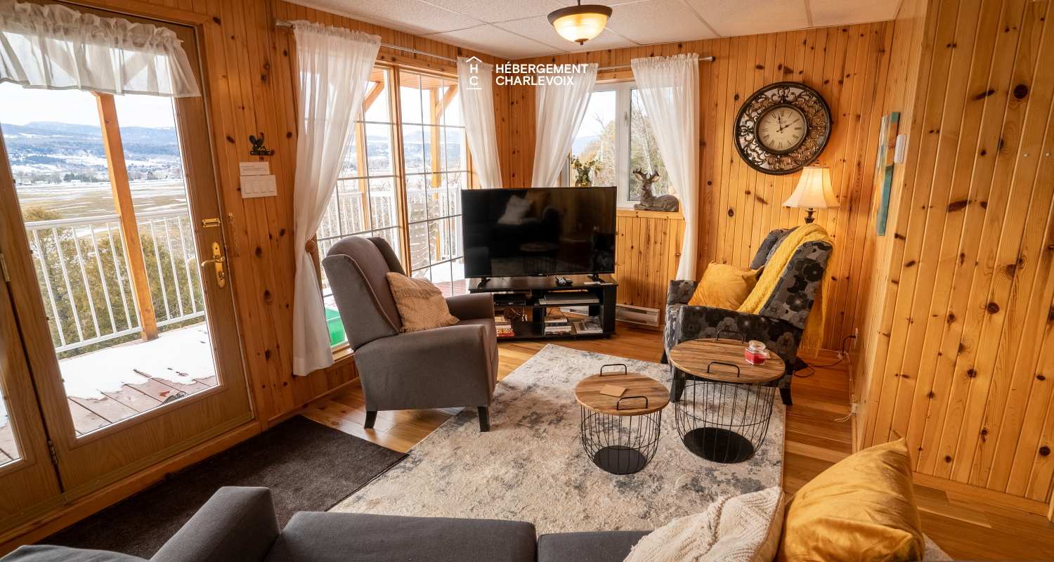 DOU-280 - Charmant chalet surplombant la plage de Baie-Saint-Paul