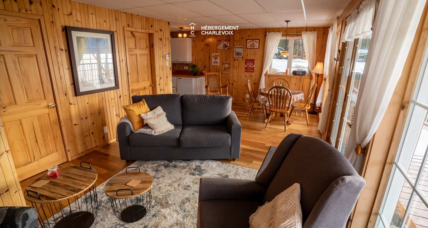 DOU-280 - Charmant chalet surplombant la plage de Baie-Saint-Paul